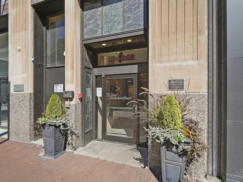 26 E Sixth Street, Unit 604, Cincinnati, OH 45202 Photo 2