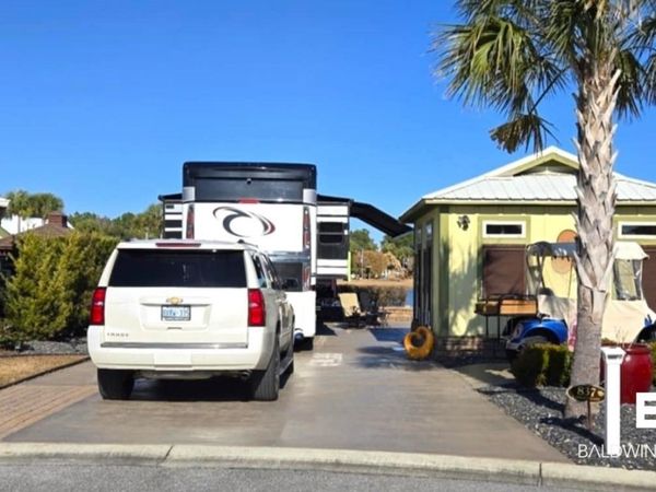 837 Carrozza Lane, Foley, AL 36535