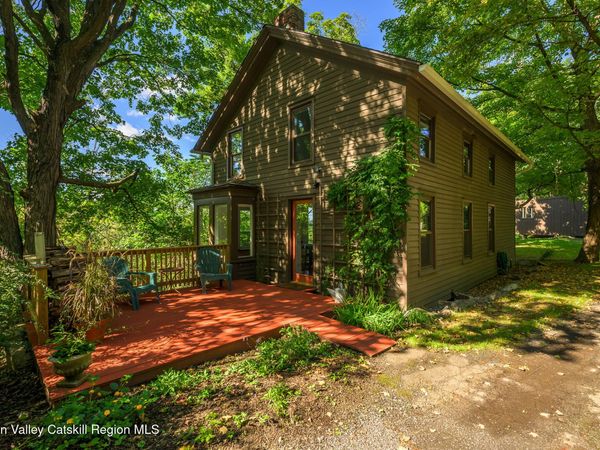 158 Knapp-Carpenter Road, Claverack, NY 12513