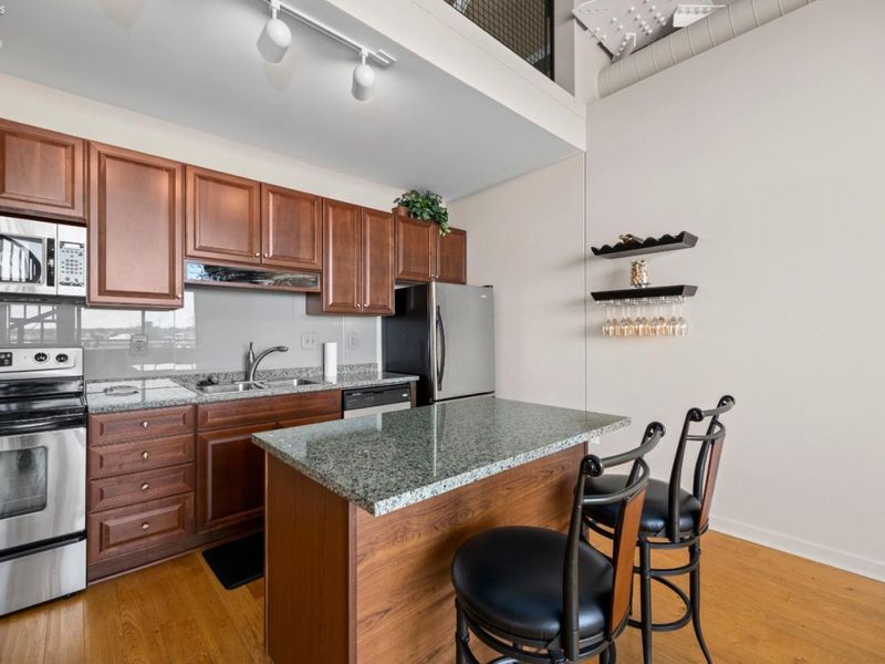 401 W Shoreline Drive, Unit 314, Sandusky, OH 44870 Photo 8