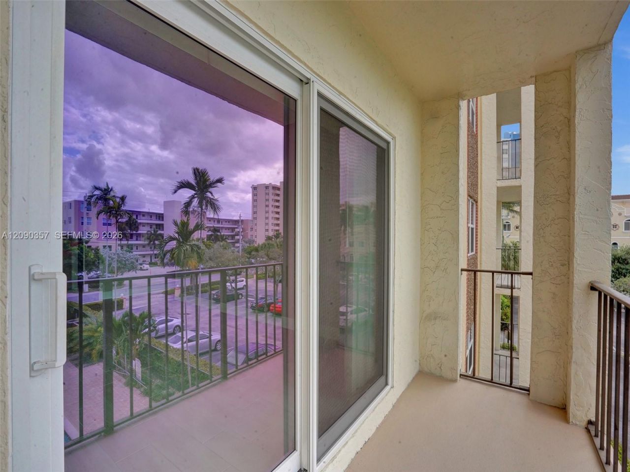 400 N Riverside Dr, Unit 303, Pompano Beach, FL 33062 Photo