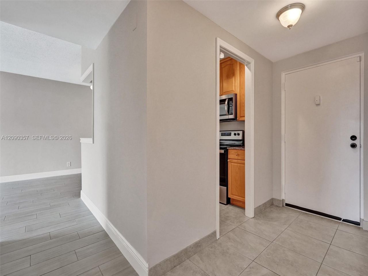 400 N Riverside Dr, Unit 303, Pompano Beach, FL 33062 Photo