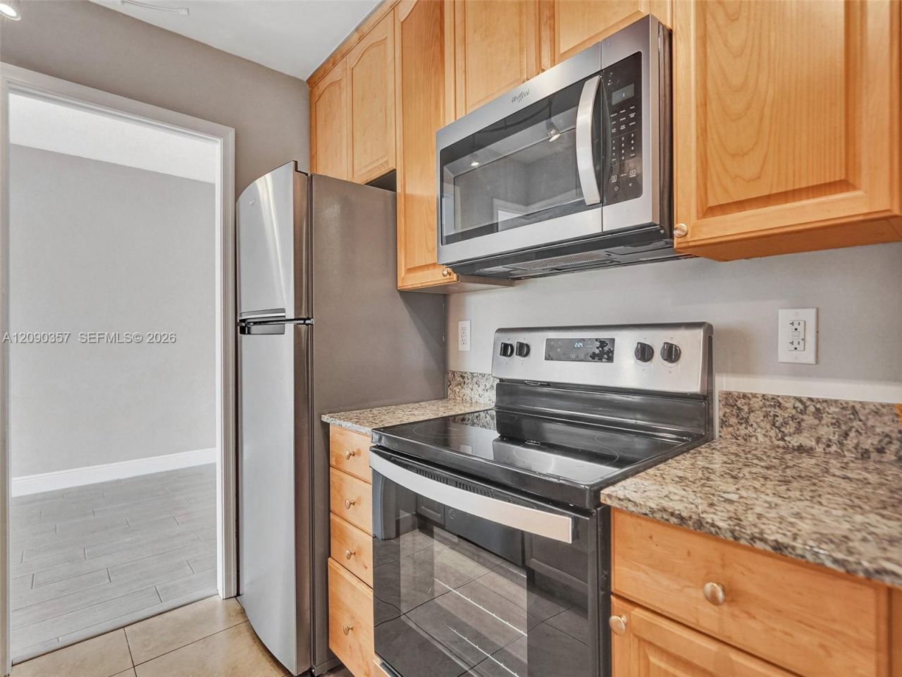 400 N Riverside Dr, Unit 303, Pompano Beach, FL 33062 Photo