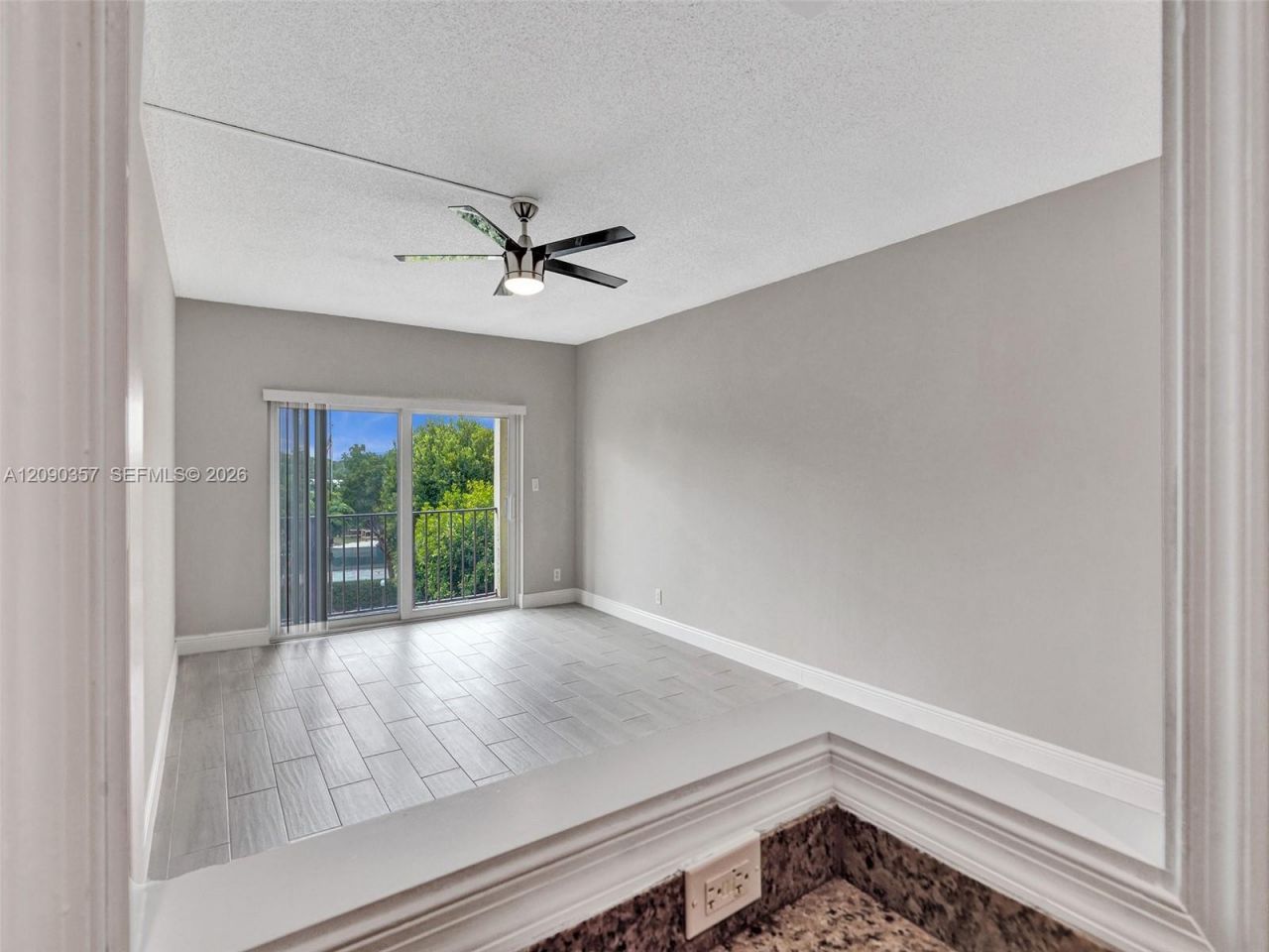 400 N Riverside Dr, Unit 303, Pompano Beach, FL 33062 Photo