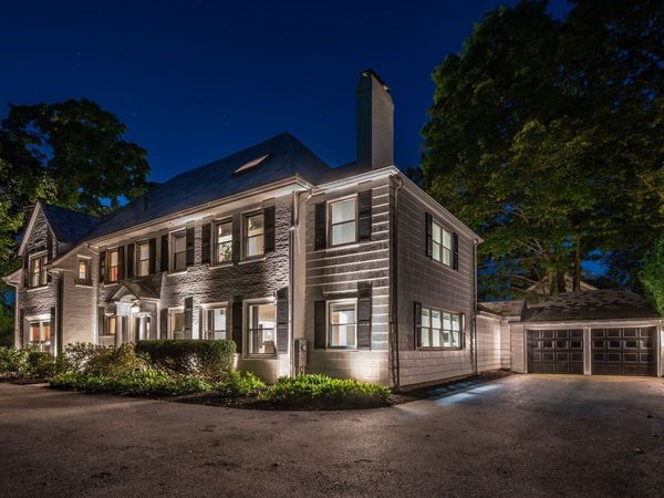 1175 Centre St, Newton, MA 02459