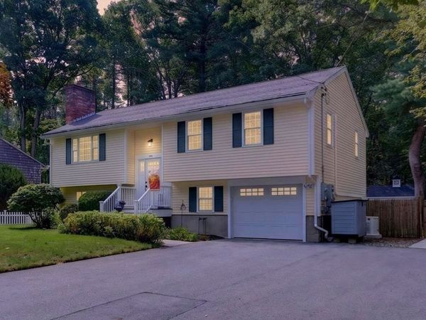 165 Forest Street, Hamilton, MA 01982