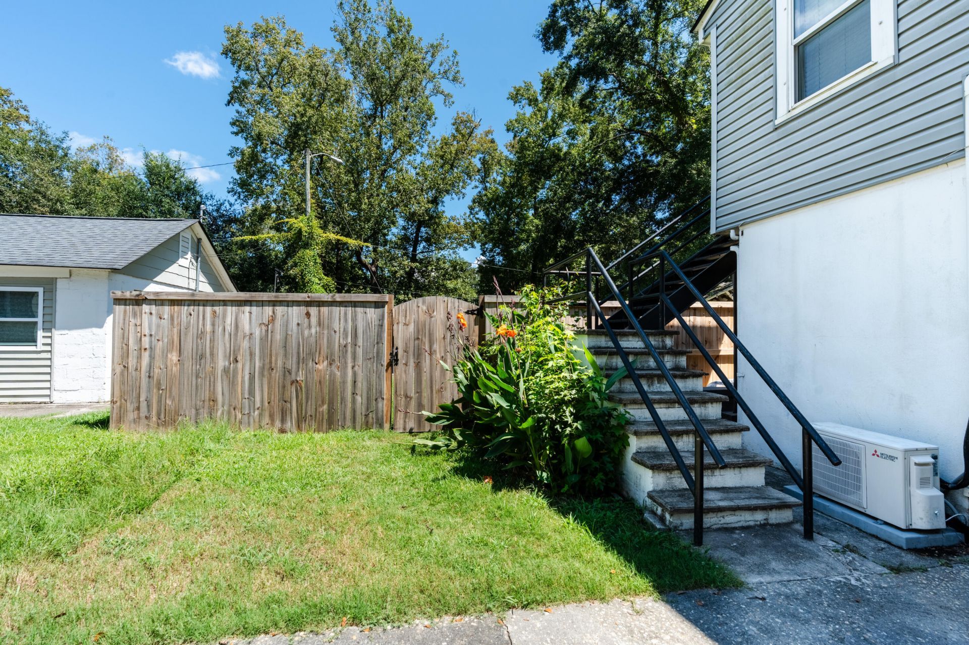 428 Riverland Drive Photo 18