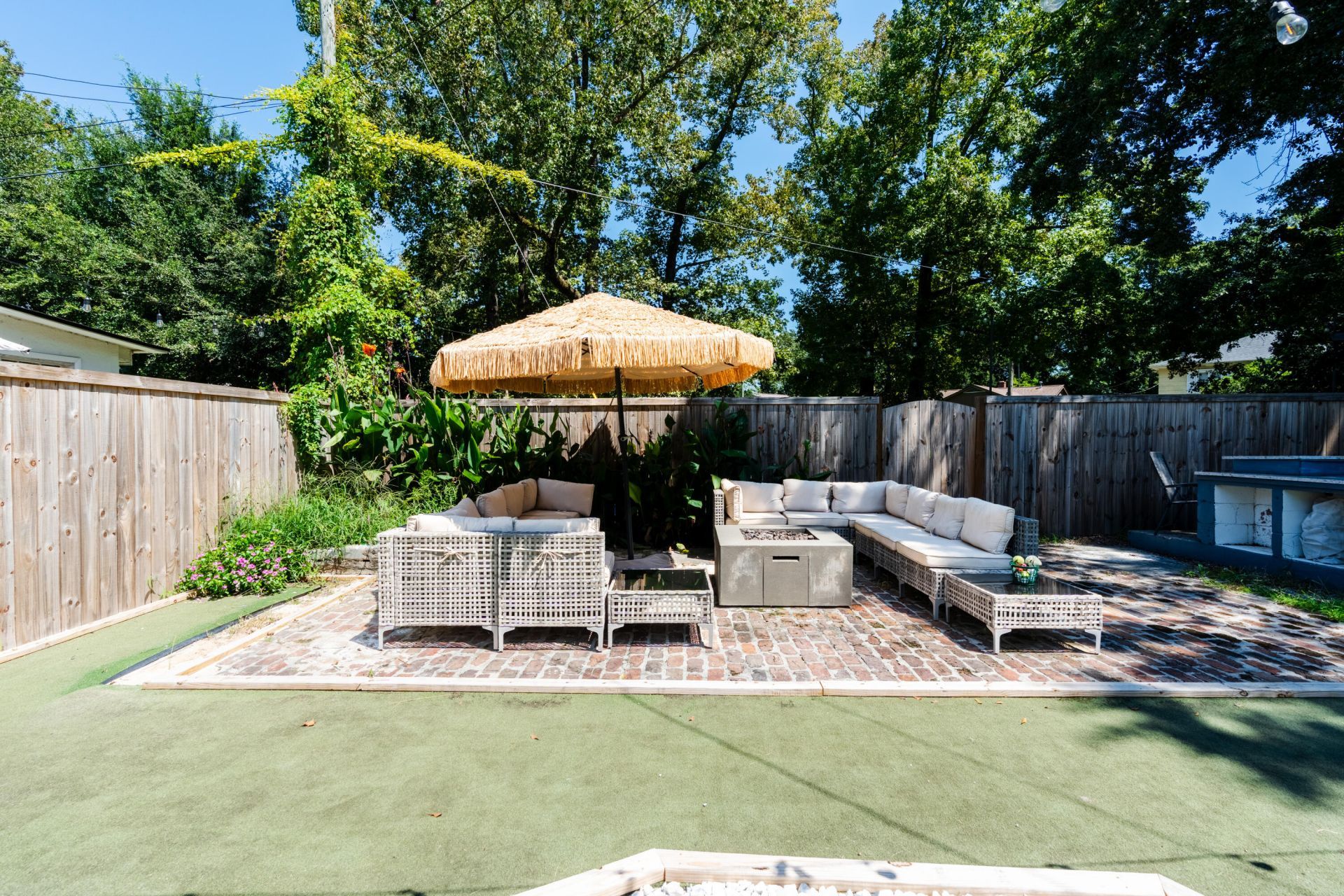 428 Riverland Drive Photo 38