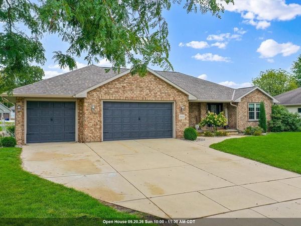 2403 ANTARES TERRACE, Green Bay, WI 54311