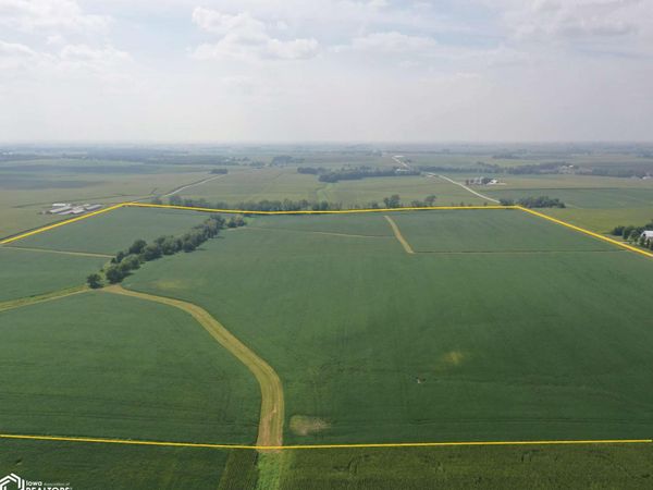 270th St., Independence, IA 50644