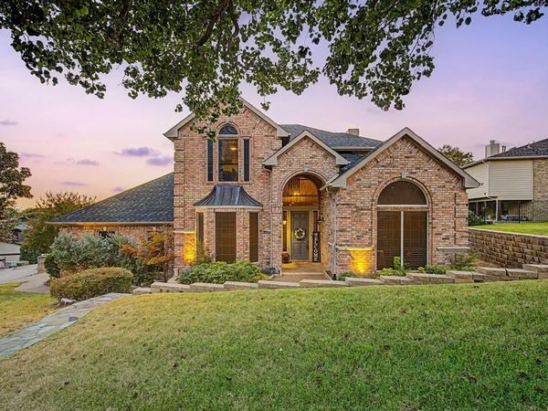 102 Dame Pattie Drive , Rockwall, TX 75032