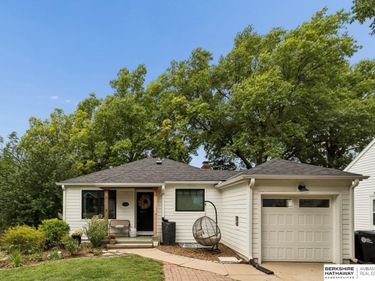 1934 S 61st Street, Omaha, NE 68106