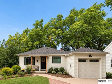 1934 S 61st Street, Omaha, NE 68106
