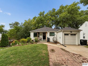 1934 S 61st Street, Omaha, NE 68106