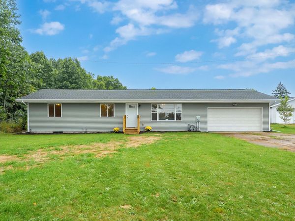 30450 M-152, Dowagiac, MI 49047