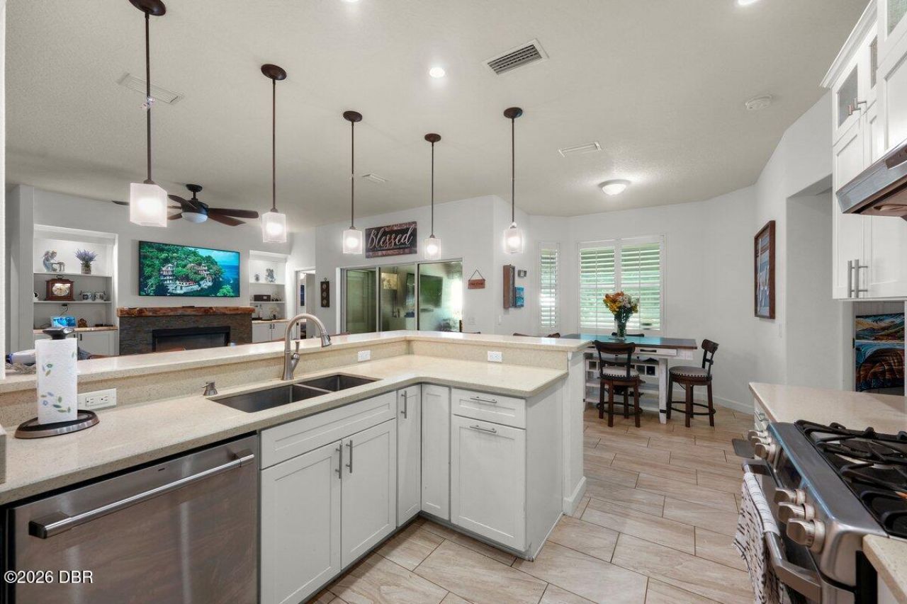 2176 Juanita Drive, New Smyrna Beach, FL 32168 Photo