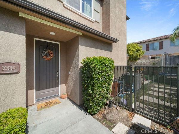 28360 Mirabelle , Saugus, CA 91350