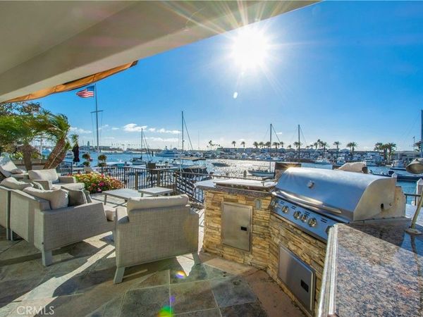 323 Via Lido Soud , Newport Beach, CA 92663