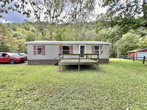 238 Main Street, Burnsville, WV 26335