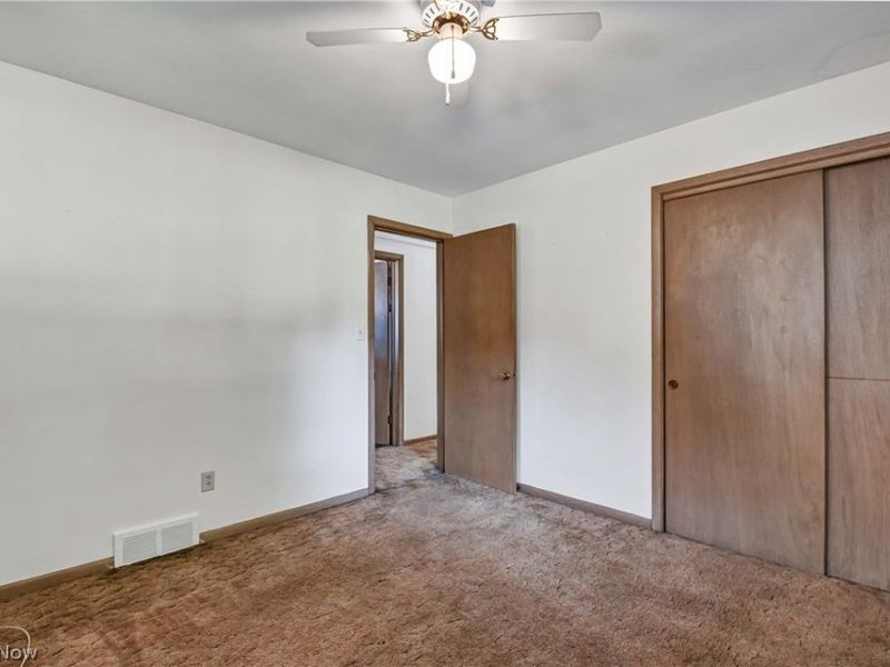 6213 Nelwood Road, Parma Heights, OH 44130 Photo 17
