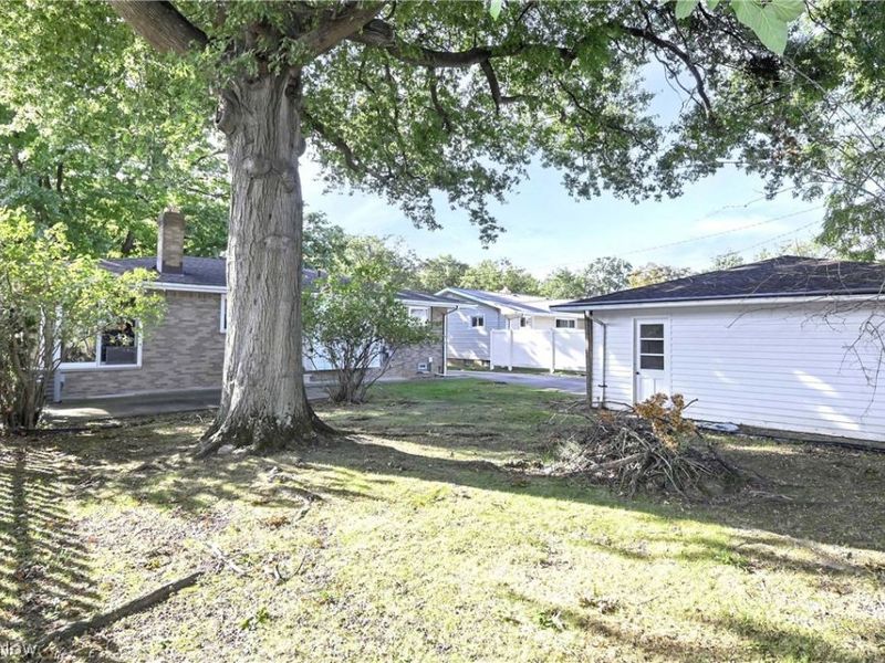 6213 Nelwood Road, Parma Heights, OH 44130 Photo 31