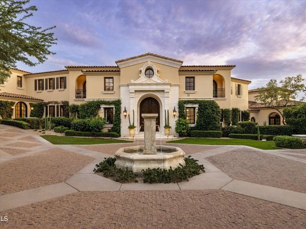 10947 E WINGSPAN Way, Scottsdale, AZ 85255