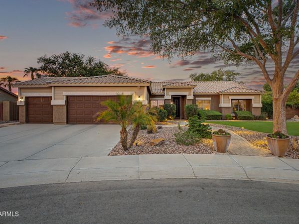 1200 E HORSESHOE Drive, Chandler, AZ 85249