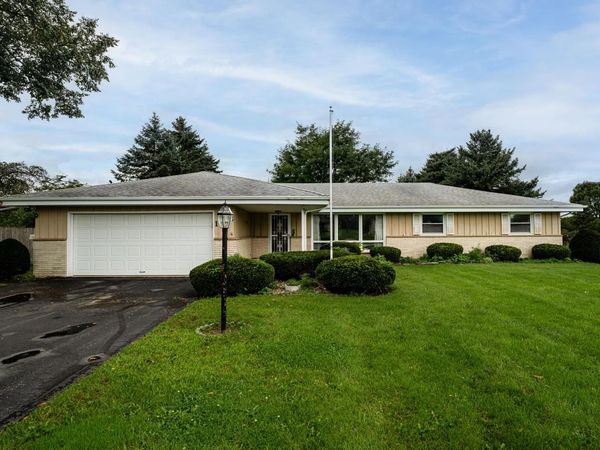 1638 Meadowlane AVENUE, Mount Pleasant, WI 53406