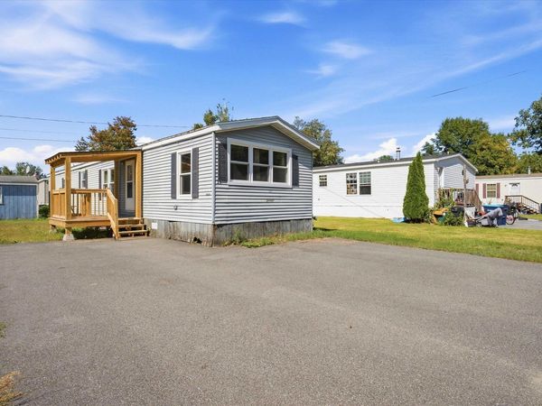 33 Longmeadow Drive, Concord, NH 03301
