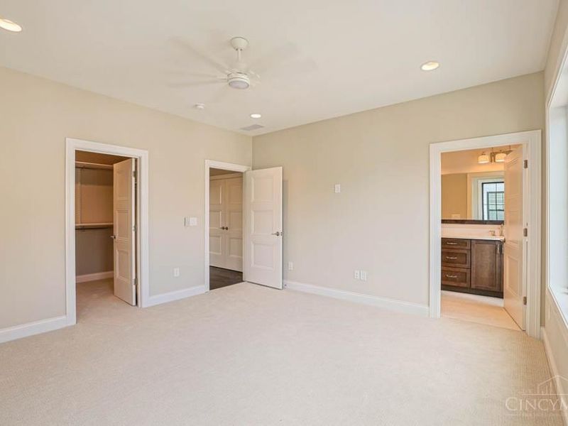 4236 Parkview Drive, Blue Ash, OH 45242 Photo 11