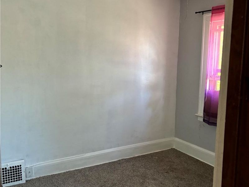 4207 W 38th Street, Cleveland, OH 44109 Photo 6