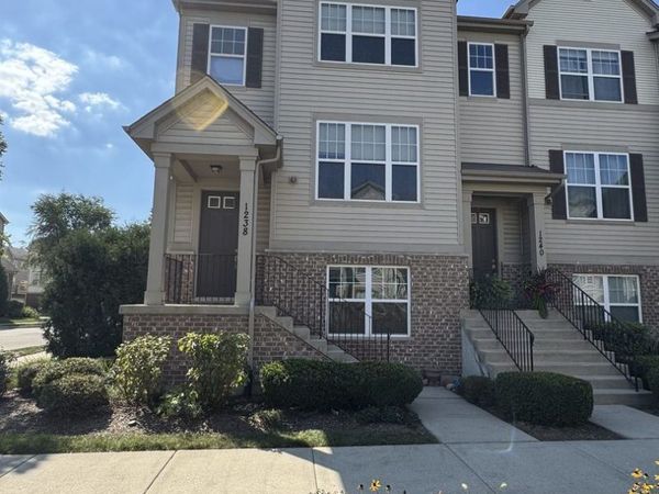 1238 Evergreen Avenue , Des Plaines, IL 60016