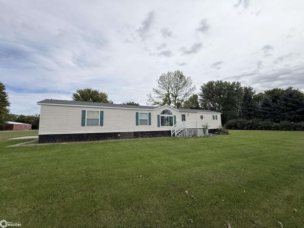 502 S Mill Road, Buffalo Center, IA 50424