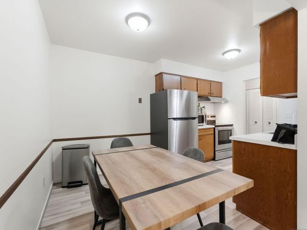 3155 Old Highway 8 , Unit 203, Roseville, MN 55418
