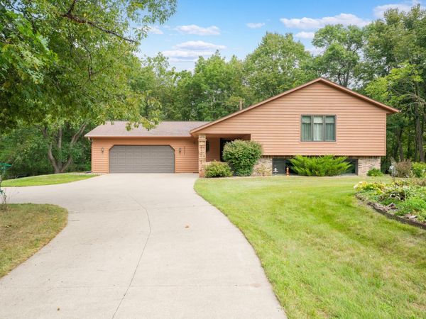 2191 68th Street NW, Rochester, MN 55901