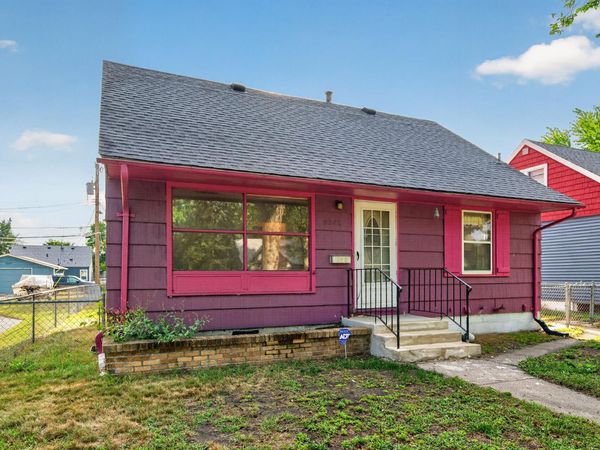 5242 James Avenue N, Minneapolis, MN 55430