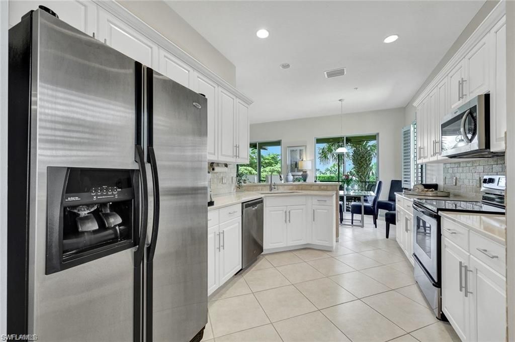 8723 Coastline Ct, Unit 202, Naples, FL 34120 Photo