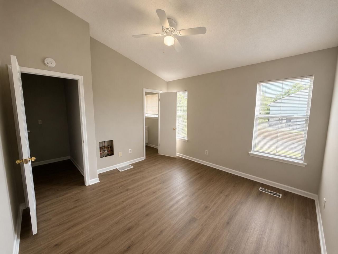 163 Pine Shadow Drive Photo 13