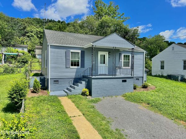 2627 Larkwood Lane , Knoxville, TN 37921