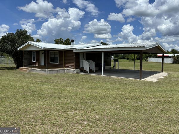 266 Spring Lake Drive, Folkston, GA 31537