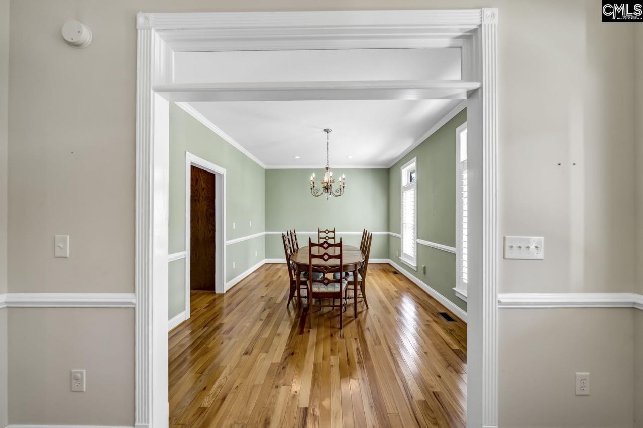 152 Berry Hill Lane  Photo 8