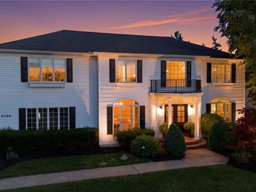 6369 Cloverleaf Circle, East Amherst, NY 14051