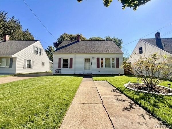 537 77th Street , Niagara Falls, NY 14304