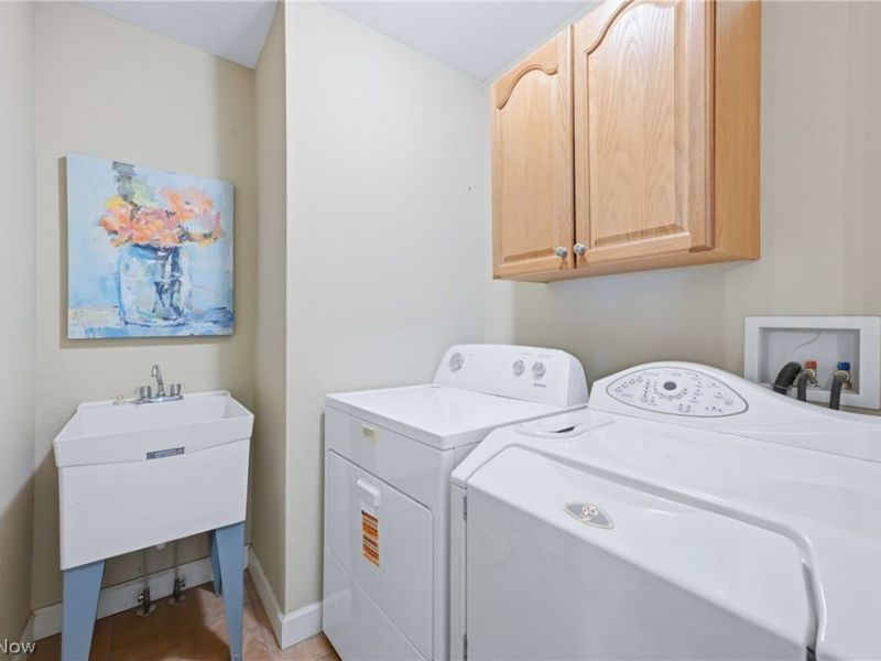 111 Dornoch Street, Cortland, OH 44410 Photo 38