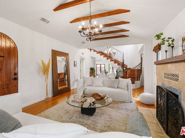 2130 Manning Avenue , Los Angeles, CA 90025