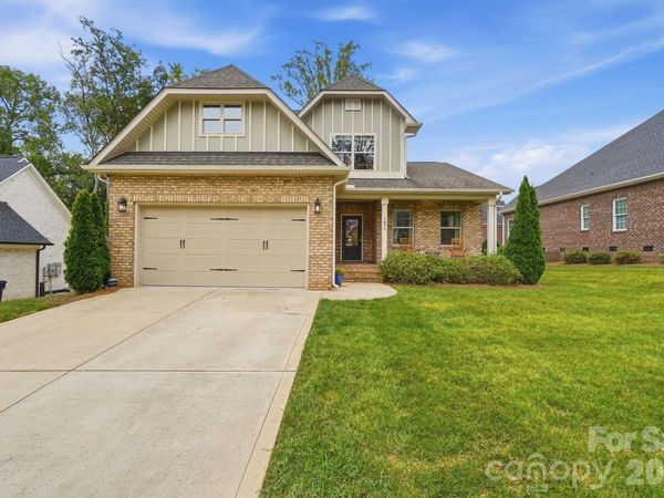 7890 Ballentrae Place, Stanley, NC 28164