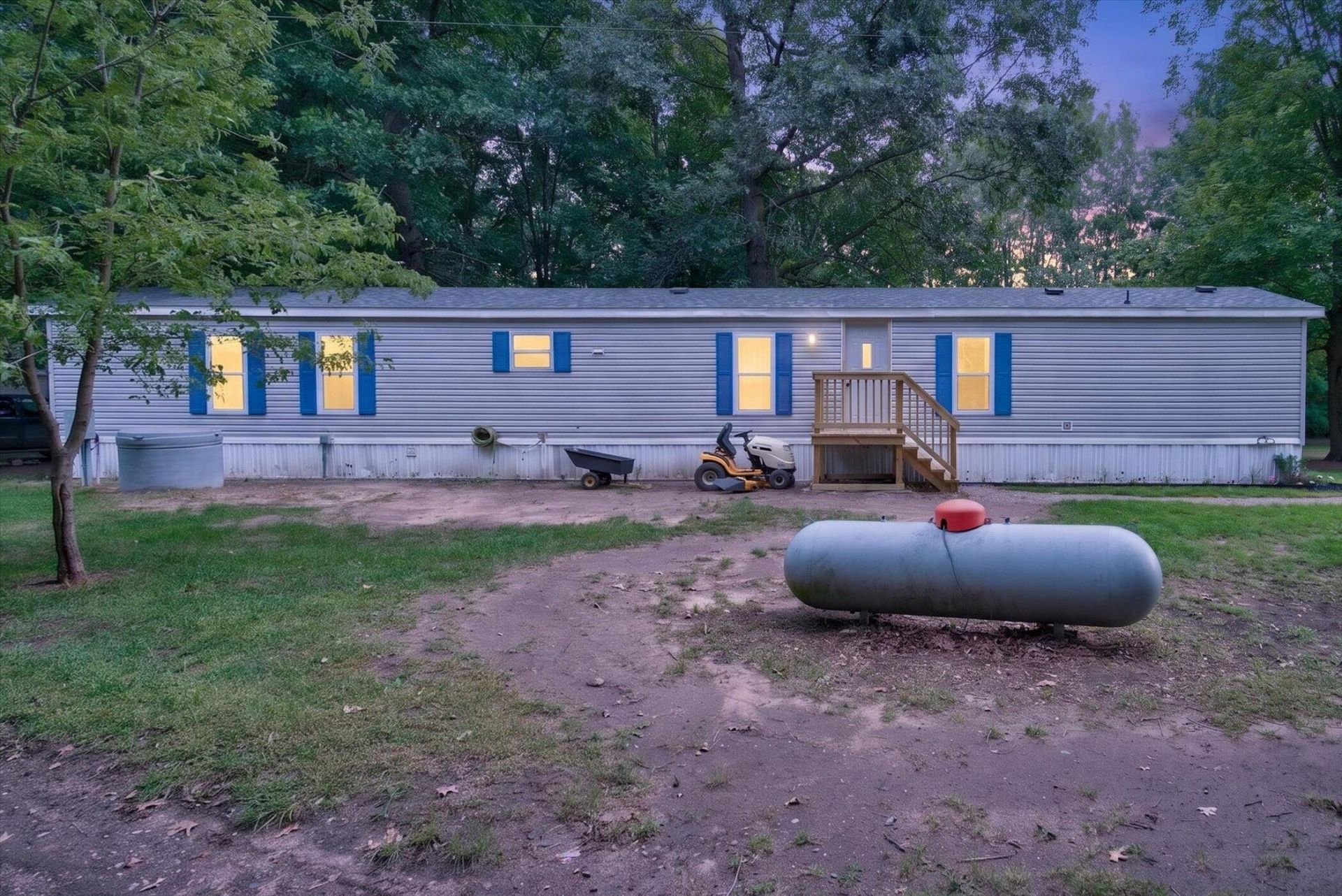 11199 S Holland Road, Fenwick, MI 48834 Main Photo