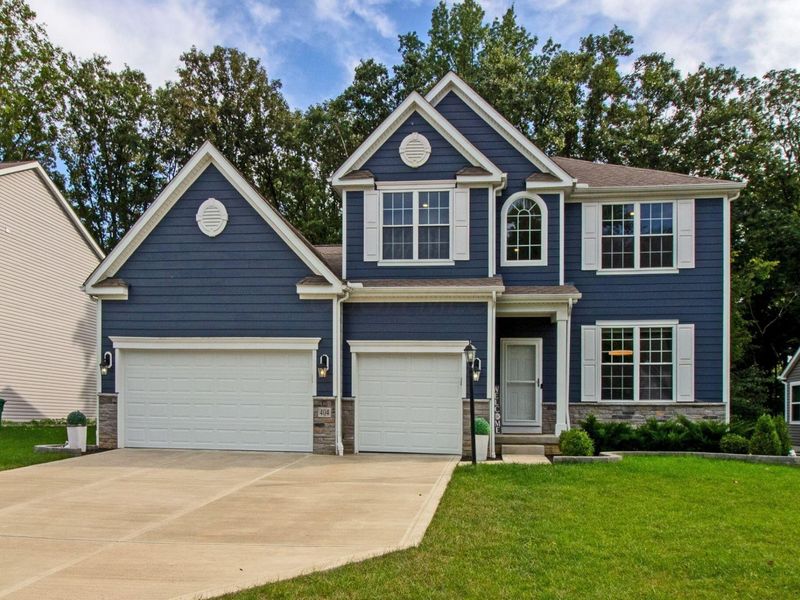 404 Colony Ridge Drive, Delaware, OH 43015 Photo 2
