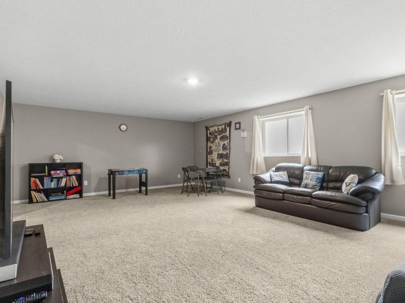 404 Colony Ridge Drive, Delaware, OH 43015 Photo 32