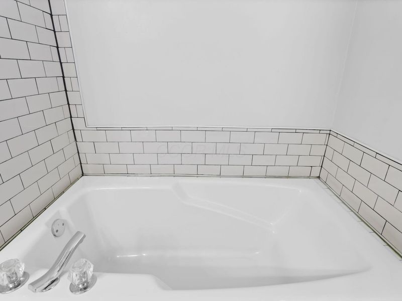 5785 Albany Green, Westerville, OH 43081 Photo 25
